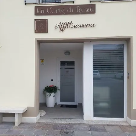 La Corte di Rosa-3