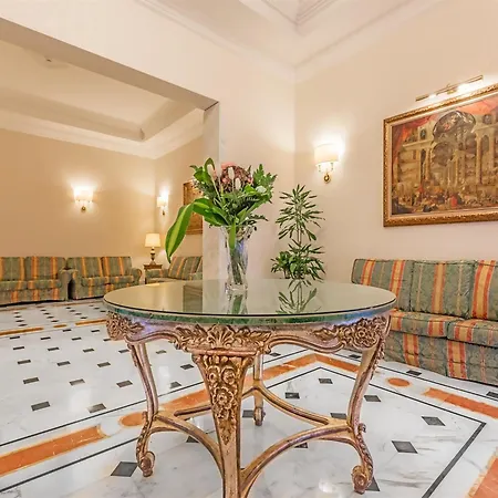 Raeli Hotel Noto-3