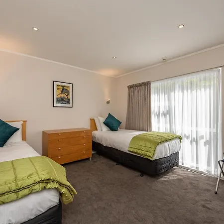 Apollo Lodge - Free Parking-2