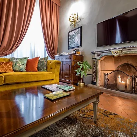 Palazzo Bianca Cappello Residenza d'Epoca-3