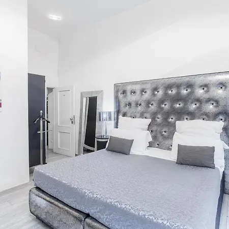 Esedra Relais-2