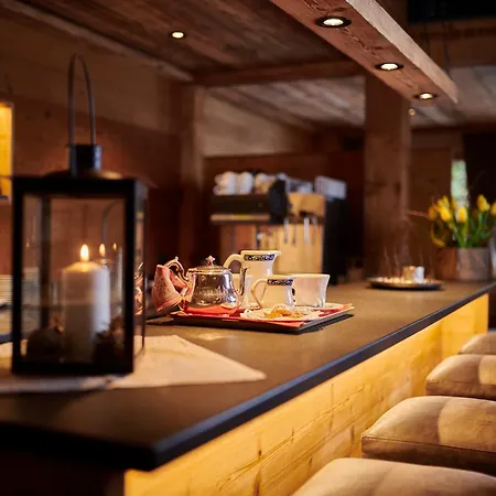 Hotel Alpenrose Wengen - A Family Affair Since 1881-2