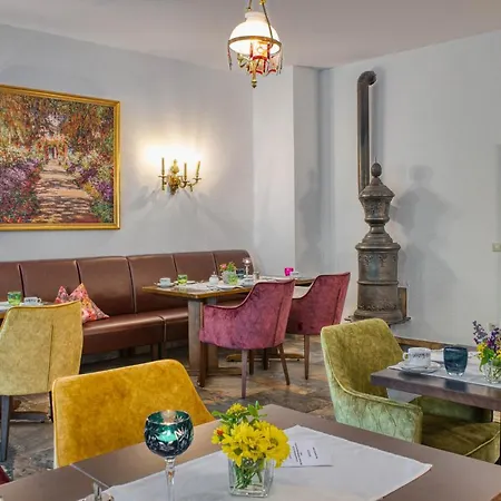 Hotel Lipmann "Am Klosterberg"-2