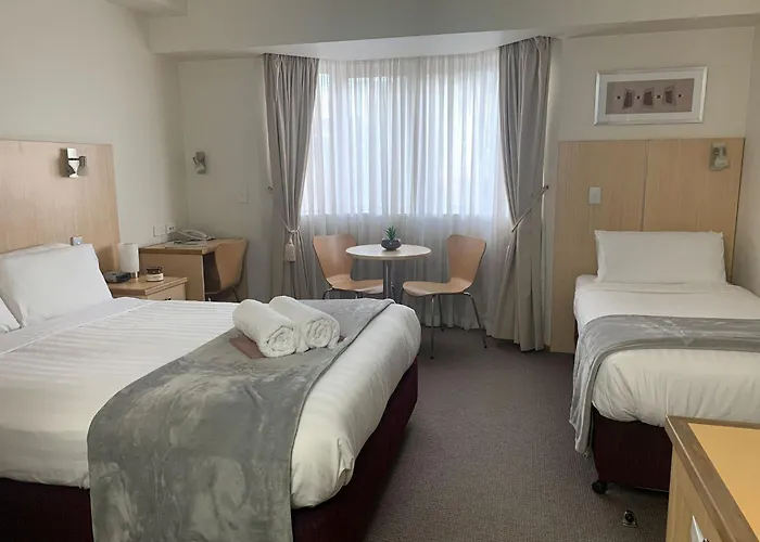 Airport Ascot Motel