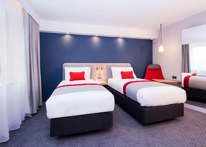 Holiday Inn Express - Malta By Ihg San Ġiljan