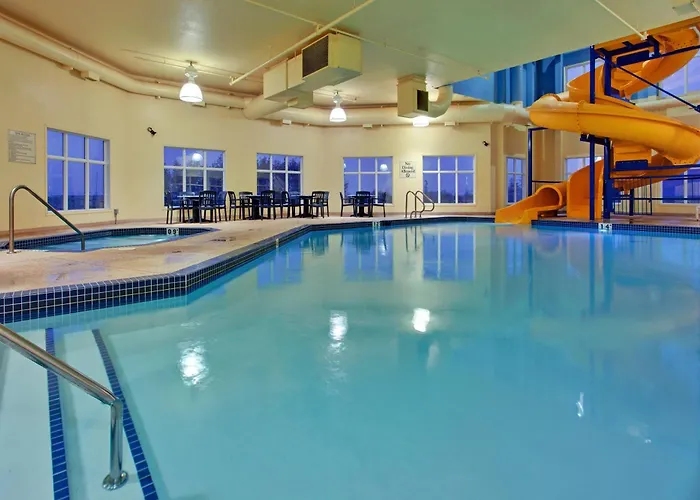 Holiday Inn Express Hotel & Suites - Edmonton International Airport By Ihg
