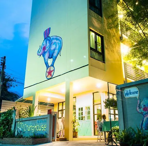Chor Chang House Chiang Mai