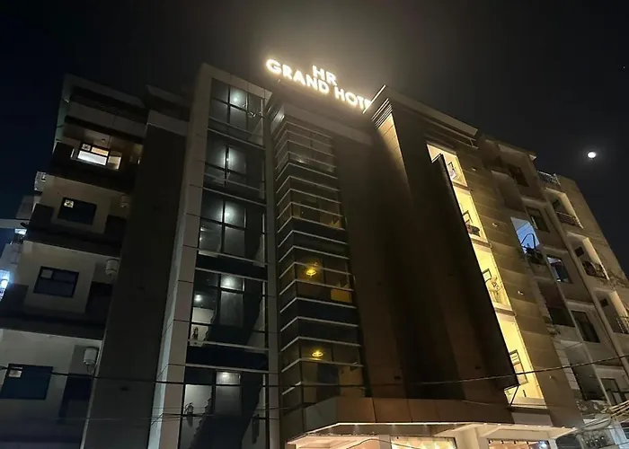 Hr Grand Hotel New Delhi