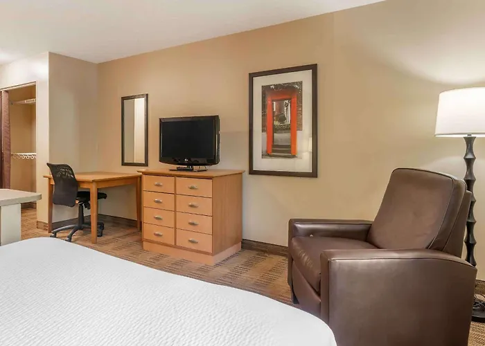 Extended Stay America Suites - Tulsa - Midtown