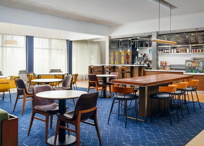 Courtyard Columbus Worthington Hotel