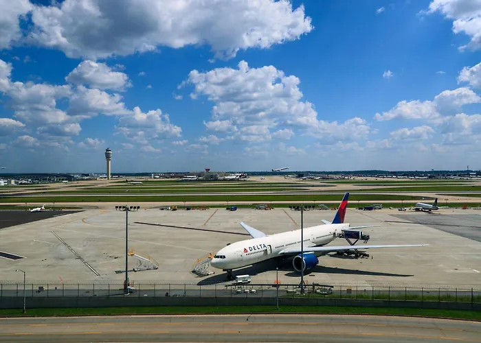 Renaissance Concourse Atlanta Airport Hotel