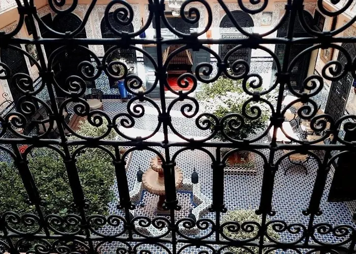 Riad Lalla Khiti