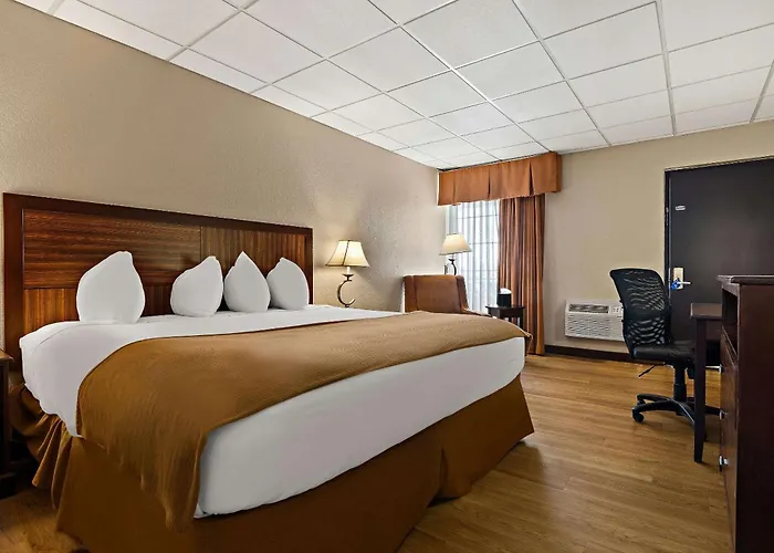Rodeway Inn Mcpherson East