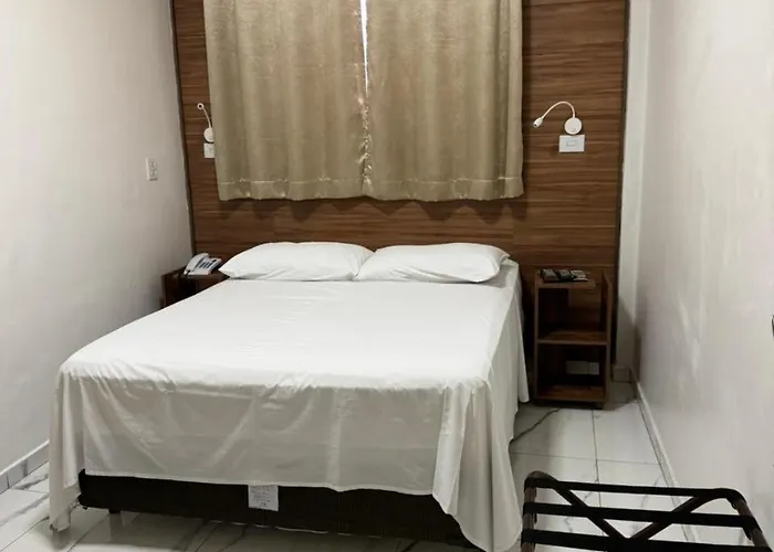 New Point Hotel