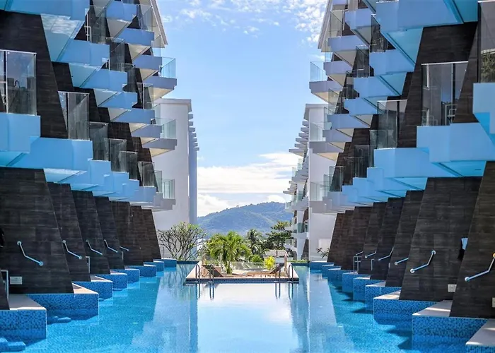 The Beachfront Hotel Phuket Rawai