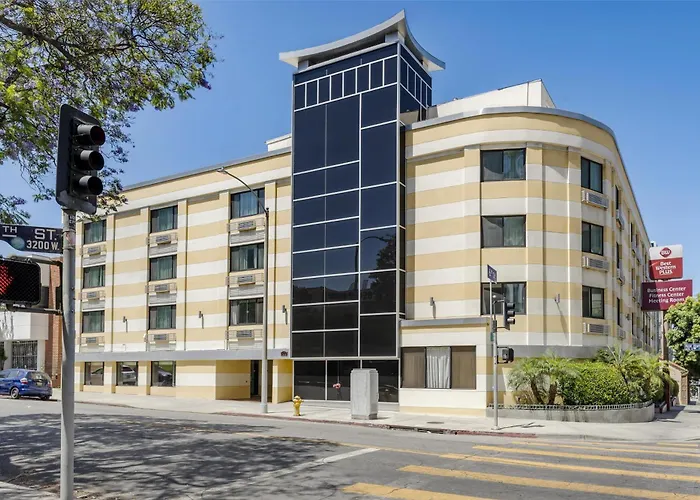 Best Western Plus La Mid-Town Hotel