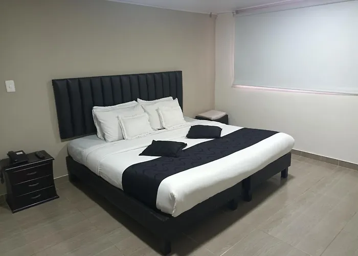 Hotel Santiago Plaza