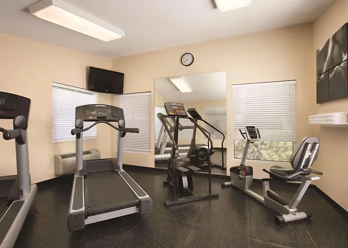 Country Inn & Suites By Radisson, Atlanta Airport North, Ga
