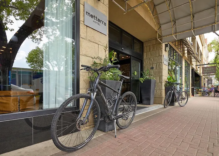 Metterra Hotel On Whyte Edmonton