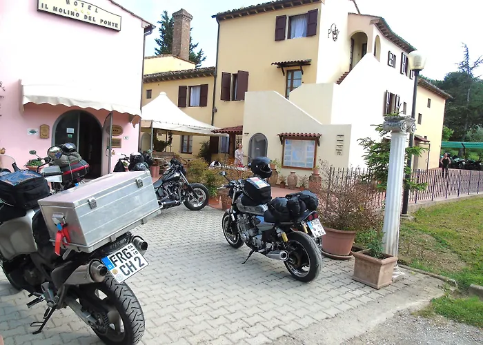 Motorrad-Hotel Toskana - Bei Giorgio Den Besten Preis Montespertoli