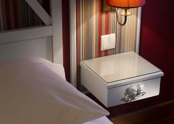 Hotel Louvre Bons Enfants
