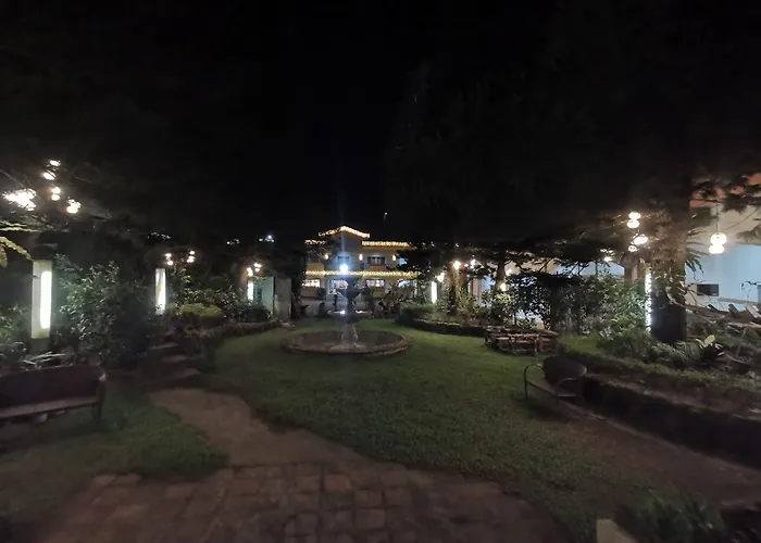 Tagaytay Country Hotel Tagaytay City