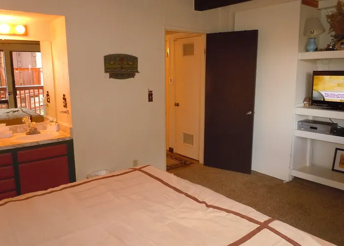 Snow Summit Townhouse Rentals & Sales Big Bear Lake