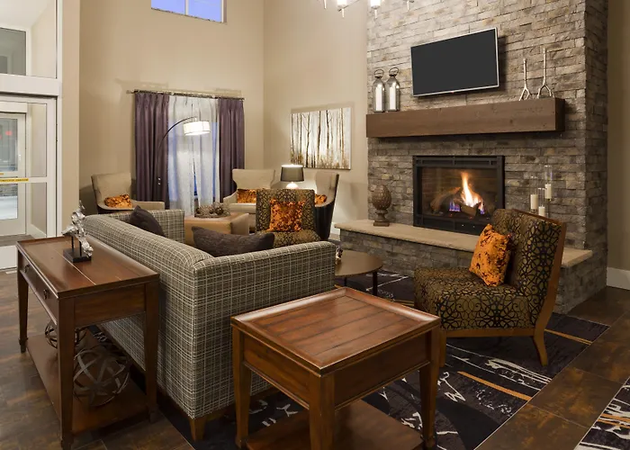 Grandstay Hotel & Suites - Morris
