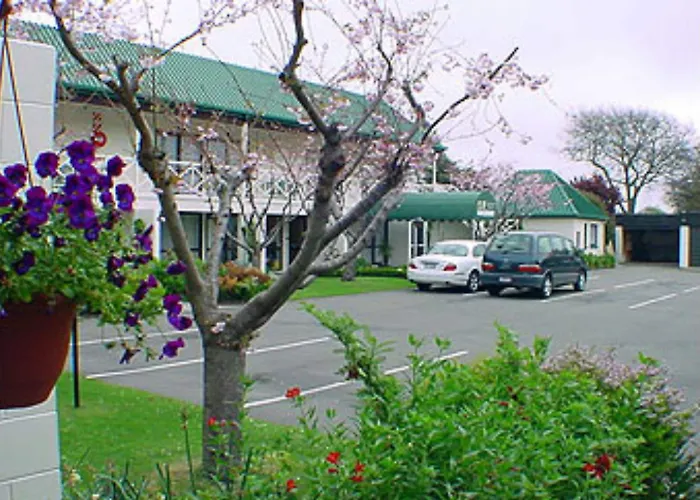 Raceway Motel