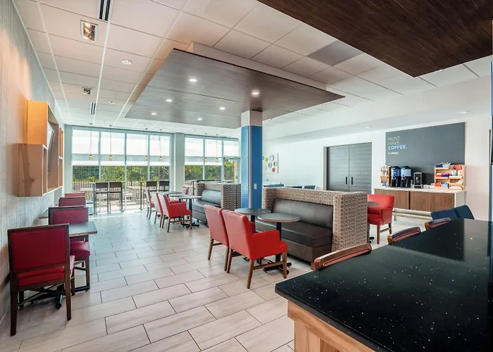 Holiday Inn Express & Suites Atlanta Airport Ne - Hapeville By Ihg
