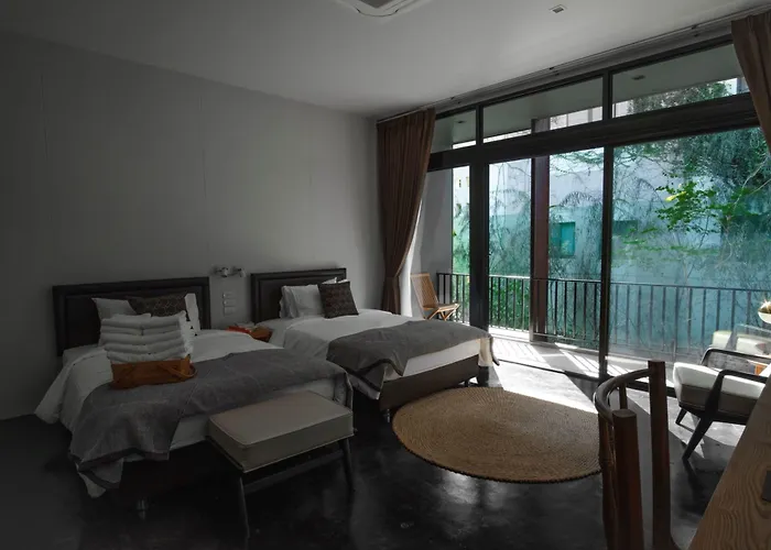 Cherlock Hotel Chiang Mai