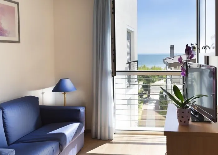 Aparthotel Esperya