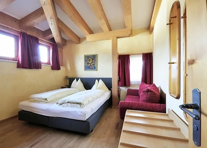 Noichl’s Hotel Garni St. Johann in Tirol