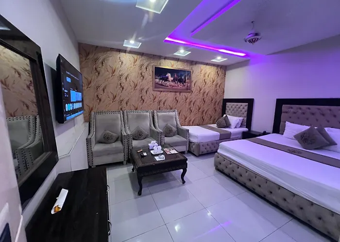 Park View Hotel Gulberg Lahore