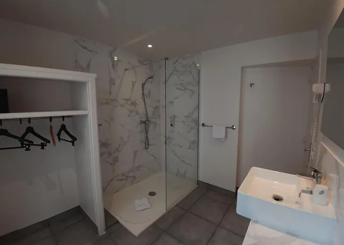 Hotel Richmond Gare du Nord