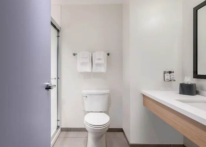 Garner Hotel Gonzales By Ihg