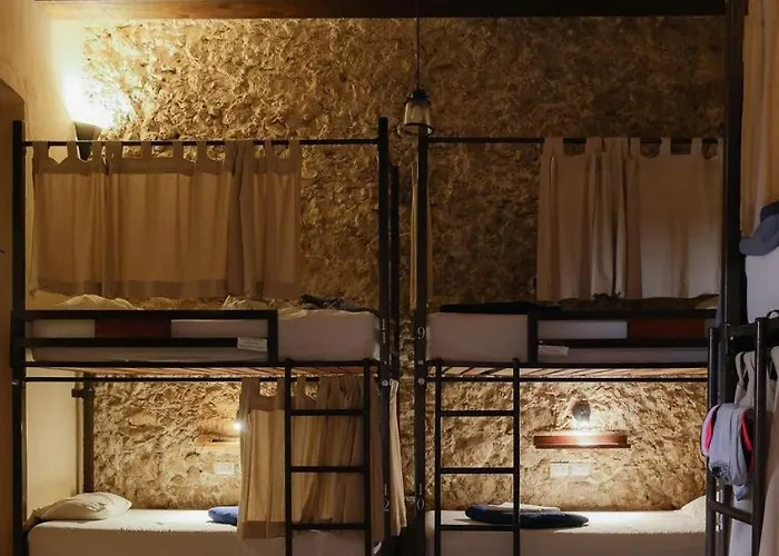 Hotel&Hostal Boutique Casa Garza