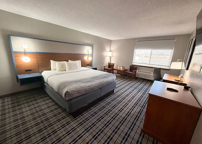 Americinn By Wyndham Appleton Downtown