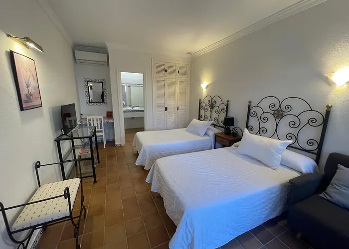 Hotel La Pena Tarifa