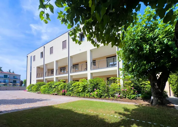 Nettuno Residence Hotel Peschiera del Garda