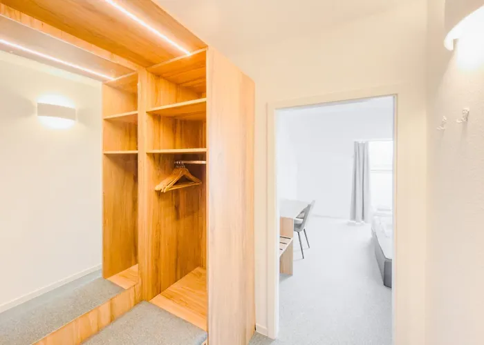 Hotel Sachsengang - Free Parking, Near U1 & U2