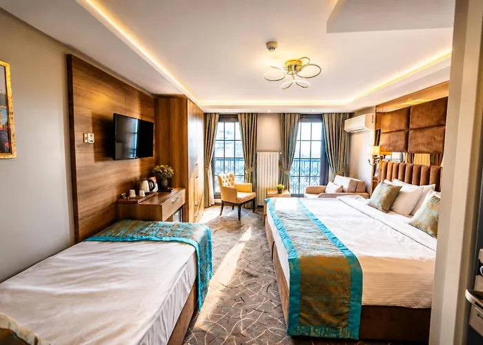 Grand Kavi Hotel
